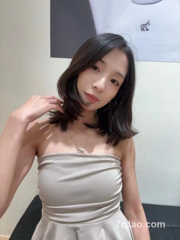 奔三的小李-夜上海论坛